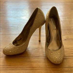 BCBG MAX AZARIA gold heels